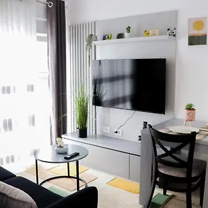Comfy At 'mangalem21 Complex' Parking-wifi-ac-view Apartment Tirana