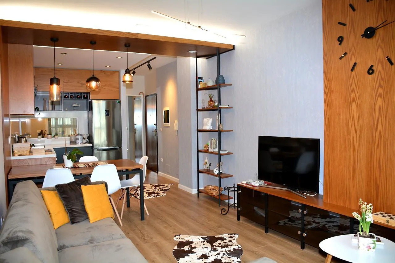 Central Luxury Apartment Tirana