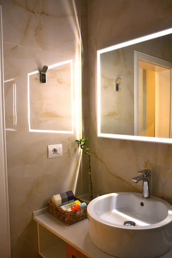 Central Luxury Apartment Tirana